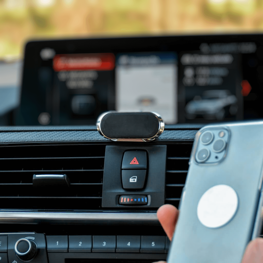 360 degree rotating magnetic car phone holder